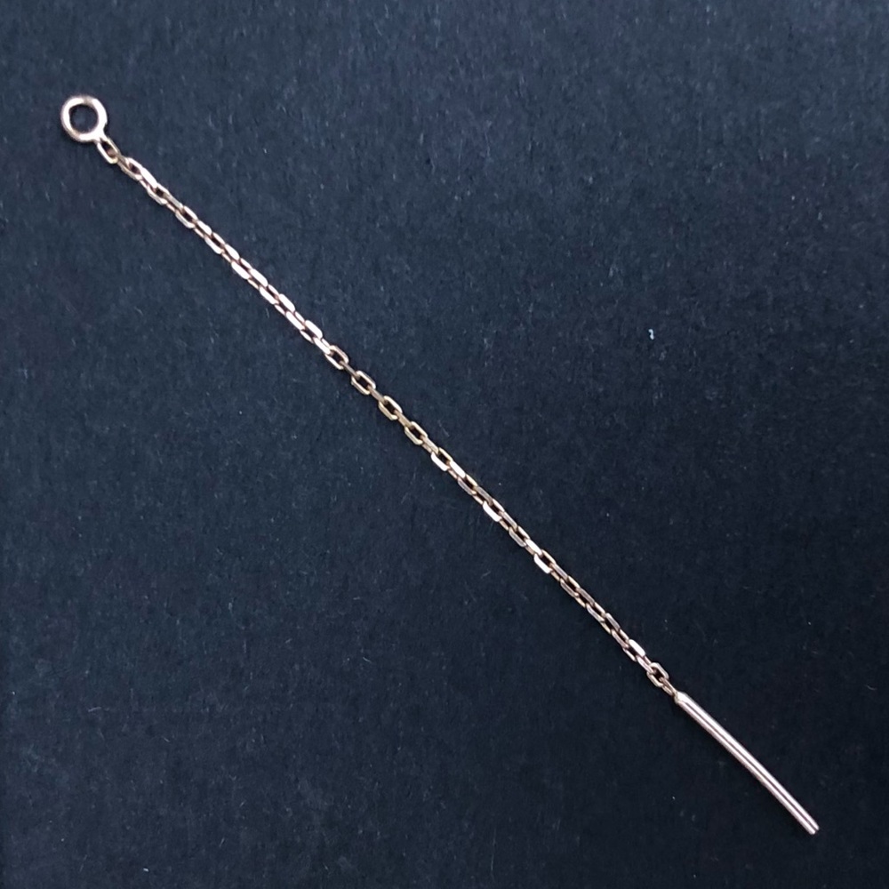 Pupil Hall Faux Threader Charm
